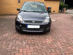 Gebraucht 2007 Ford Fiesta Kleinwagen | 700 € (Superpreis)