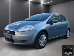 Grau Gebraucht 2007 Fiat Grande Punto Kleinwagen | 2.990 € (Fairer Preis)