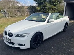 Weiß Gebraucht 2009 BMW 320 Cabriolet Sport Line Cabrio | 7.990 € (Guter Preis)