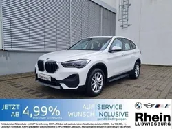 Weiß Gebraucht 2022 BMW X1 Advantage SUV | 22.420 € (Superpreis)
