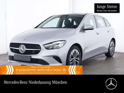 Hightechsilber Gebraucht 2024 Mercedes B200 Progressive Van / Kleinbus | 30.990 € (Guter Preis)