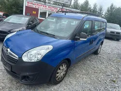 Blau Gebraucht 2015 Opel Combo Selection Van / Kleinbus | 3.500 € (Fairer Preis)