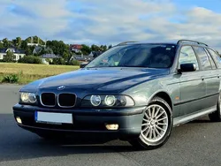 Grau Gebraucht 1999 BMW 528 Comfort Edition Kombi | 3.999 € (Etwas zu teuer)