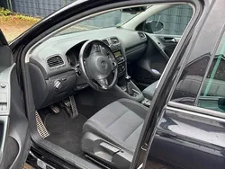Schwarz Gebraucht 2011 VW Golf VI Style Limousine | 5.300 € (Fairer Preis)