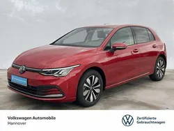 Rot Gebraucht 2024 VW Golf VIII Move Limousine | 22.480 € (Guter Preis)