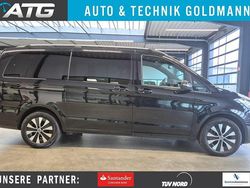 Schwarz Gebraucht 2024 Mercedes V250 Van / Kleinbus | 60.950 € (Superpreis)