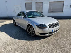 Silber Gebraucht 1999 Audi TT Sport Coupé | 6.999 € (Etwas zu teuer)