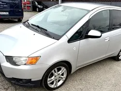 Silber Gebraucht 2009 Mitsubishi Colt Kleinwagen | 3.990 € (Fairer Preis)