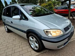 Silber Gebraucht 2002 Opel Zafira Basis Van / Kleinbus | 1.490 € (Fairer Preis)