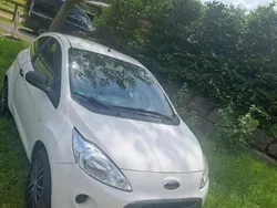 Weiß Gebraucht 2011 Ford Ka Kleinwagen | 2.900 € (Fairer Preis)