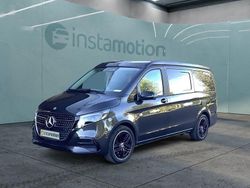 Grau Gebraucht 2024 Mercedes V300 Van / Kleinbus | 95.199 € (Teuer)