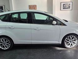 Weiß Gebraucht 2015 Ford C-MAX Titanium Van / Kleinbus | 6.490 € (Guter Preis)