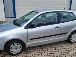 Silber Gebraucht 2004 VW Polo Limousine | 1.600 € (Guter Preis)