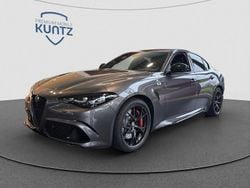 Grigio vesuvio Neu 2025 Alfa Romeo Giulia Quadrifoglio Limousine | 92.450 € (Guter Preis)