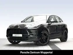 Tiefschwarzmetallic Gebraucht 2019 Porsche Macan SUV | 54.700 € (Teuer)