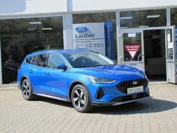 Blau (dynamicblaumetallic) Gebraucht 2024 Ford Focus Active X Kombi | 28.390 € (Teuer)