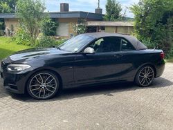 Schwarz Gebraucht 2017 BMW M240 M Sport Cabrio | 28.490 € (Etwas zu teuer)
