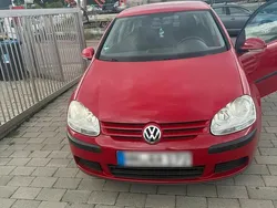 Rot Gebraucht 2006 VW Golf V Limousine | 1.999 € (Guter Preis)