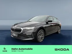 Schwarz Gebraucht 2024 Skoda Scala Drive Kleinwagen | 30.890 €