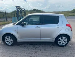 Silber Gebraucht 2010 Suzuki Swift Kleinwagen | 3.200 € (Guter Preis)