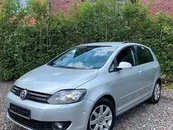 Silber Gebraucht 2012 VW Golf VII Limousine | 7.399 € (Guter Preis)