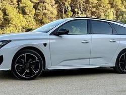 Weiß Gebraucht 2024 Peugeot 308 GT Kombi | 25.900 € (Fairer Preis)