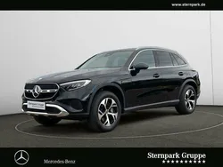 Unilack schwarz Gebraucht 2024 Mercedes GLC300e Advanced Plus SUV | 62.990 € (Guter Preis)