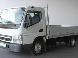 Weiss Gebraucht 2007 Mitsubishi Canter | 5.105 €
