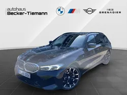 Schwarz Gebraucht 2025 BMW 330e Exclusive Kombi | 61.490 €