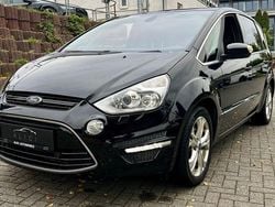 Schwarz Gebraucht 2011 Ford S-MAX Titanium Van / Kleinbus | 7.290 € (Fairer Preis)