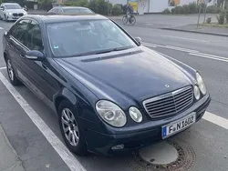 Schwarz Gebraucht 2003 Mercedes E220 Classic Limousine | 1.800 € (Guter Preis)