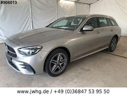 Silver metallic Gebraucht 2021 Mercedes E300 AMG line Kombi | 25.450 € (Guter Preis)