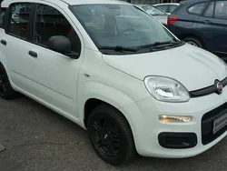 Weiß Gebraucht 2016 Fiat Panda Pop Kleinwagen | 6.850 € (Etwas zu teuer)