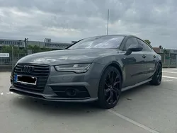 Grau Gebraucht 2017 Audi A7 Sportback Design Kleinwagen | 29.950 € (Fairer Preis)