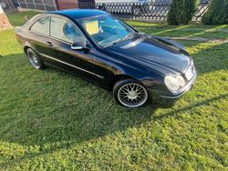 Schwarz Gebraucht 2004 Mercedes CLK270 Coupé | 3.000 € (Fairer Preis)