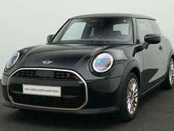 Schwarz Gebraucht 2024 Mini Cooper S Favoured Kleinwagen | 27.564 € (Fairer Preis)