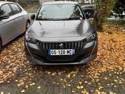 Grau platiniumgrau (metallic) Gebraucht 2023 Peugeot 208 Allure Kleinwagen | 14.680 € (Guter Preis)