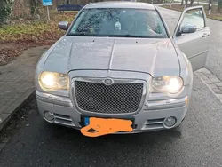 Silber Gebraucht 2005 Chrysler 300C Kombi | 2.499 € (Fairer Preis)