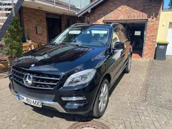 Schwarz Gebraucht 2012 Mercedes ML250 SUV | 21.800 € (Fairer Preis)
