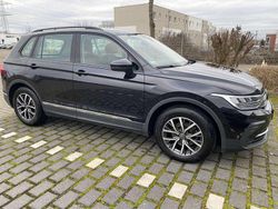 Deep black perleffekt Gebraucht 2022 VW Tiguan Life SUV | 30.500 € (Fairer Preis)