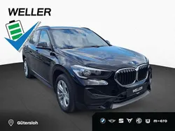 Schwarz ii (schwarz) Gebraucht 2021 BMW X1 Advantage SUV | 22.950 € (Guter Preis)