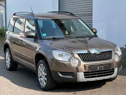 Braun Gebraucht 2013 Skoda Yeti Elegance SUV | 8.990 € (Guter Preis)