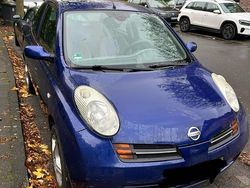 Blau Gebraucht 2003 Nissan Micra Kleinwagen | 1.100 €