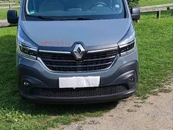 Grau Gebraucht 2022 Renault Trafic Van | 74.700 €
