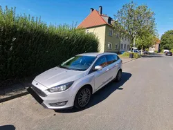 Silber Gebraucht 2016 Ford Focus Limousine | 6.000 € (Guter Preis)