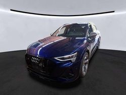 Navarrablau metallic Gebraucht 2022 Audi e-tron Comfort SUV | 45.680 € (Fairer Preis)