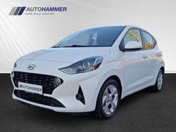 Weiß Gebraucht 2021 Hyundai i10 Edition 30 Kleinwagen | 11.990 € (Fairer Preis)