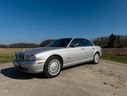 Silber Gebraucht 2004 Jaguar XJ Limousine | 16.999 €