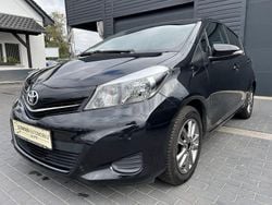 Schwarz Gebraucht 2014 Toyota Yaris Edition Limousine | 5.970 € (Fairer Preis)