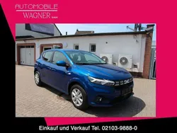 Blau Gebraucht 2024 Dacia Sandero Expression Kleinwagen | 17.690 € (Guter Preis)